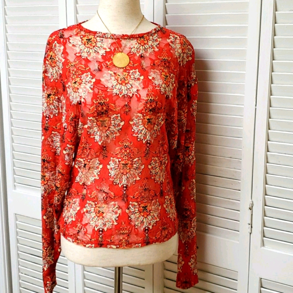 HP🎉 NWT Zara Semi- Sheer Floral lace top Size S